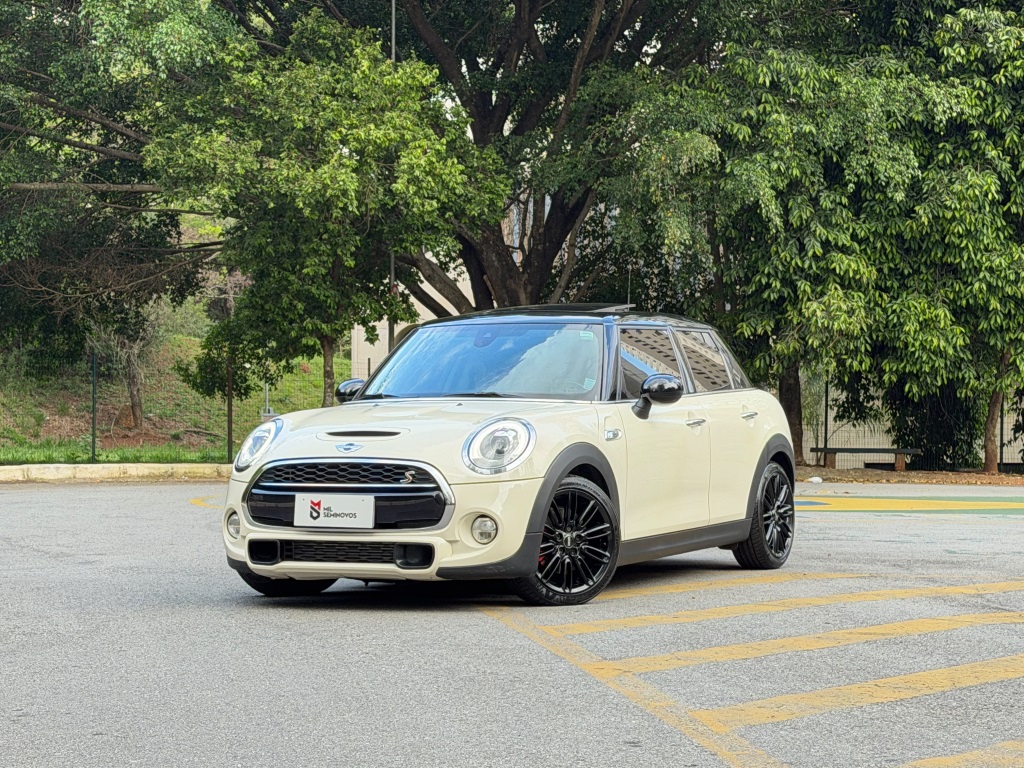 MINI COOPER 2.0 S EXCLUSIVE 16V TURBO GASOLINA 4P AUTOMÁTICO