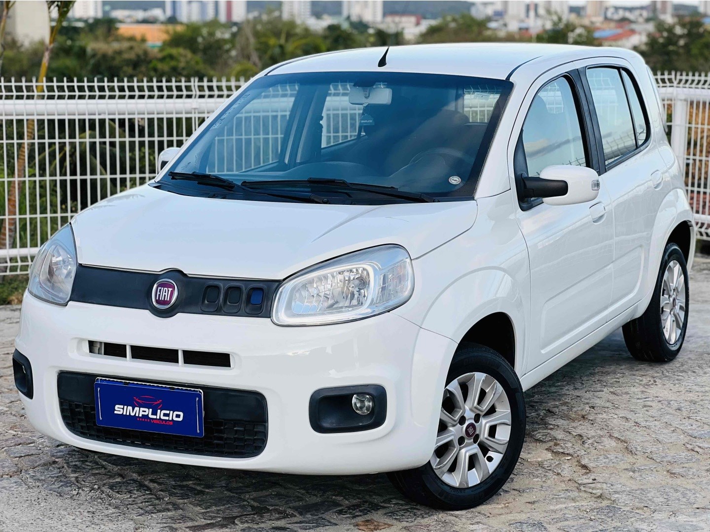 FIAT UNO 1.0 EVO ATTRACTIVE 8V FLEX 4P MANUAL