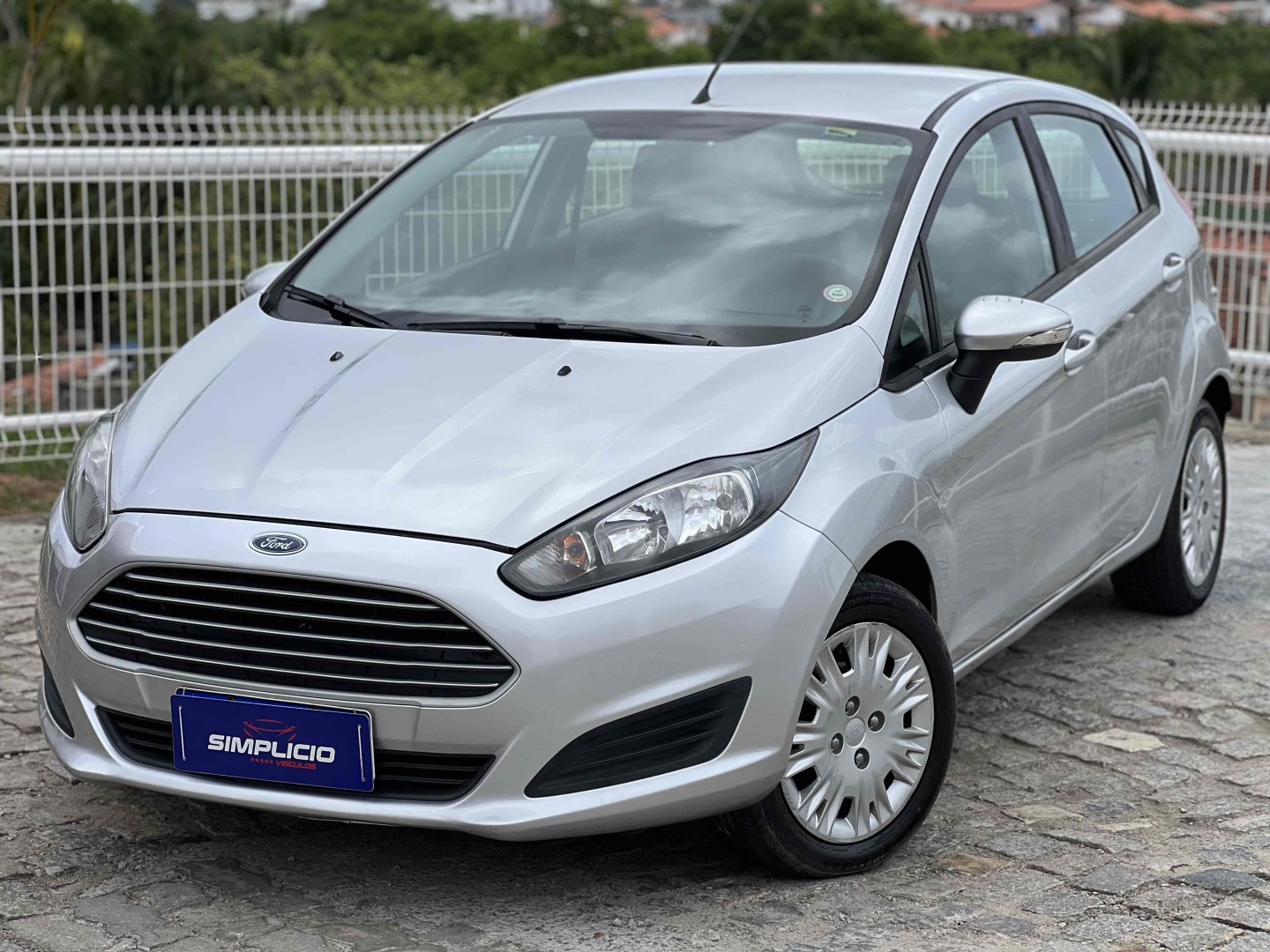 FORD FIESTA 1.6 SE HATCH 16V FLEX 4P MANUAL