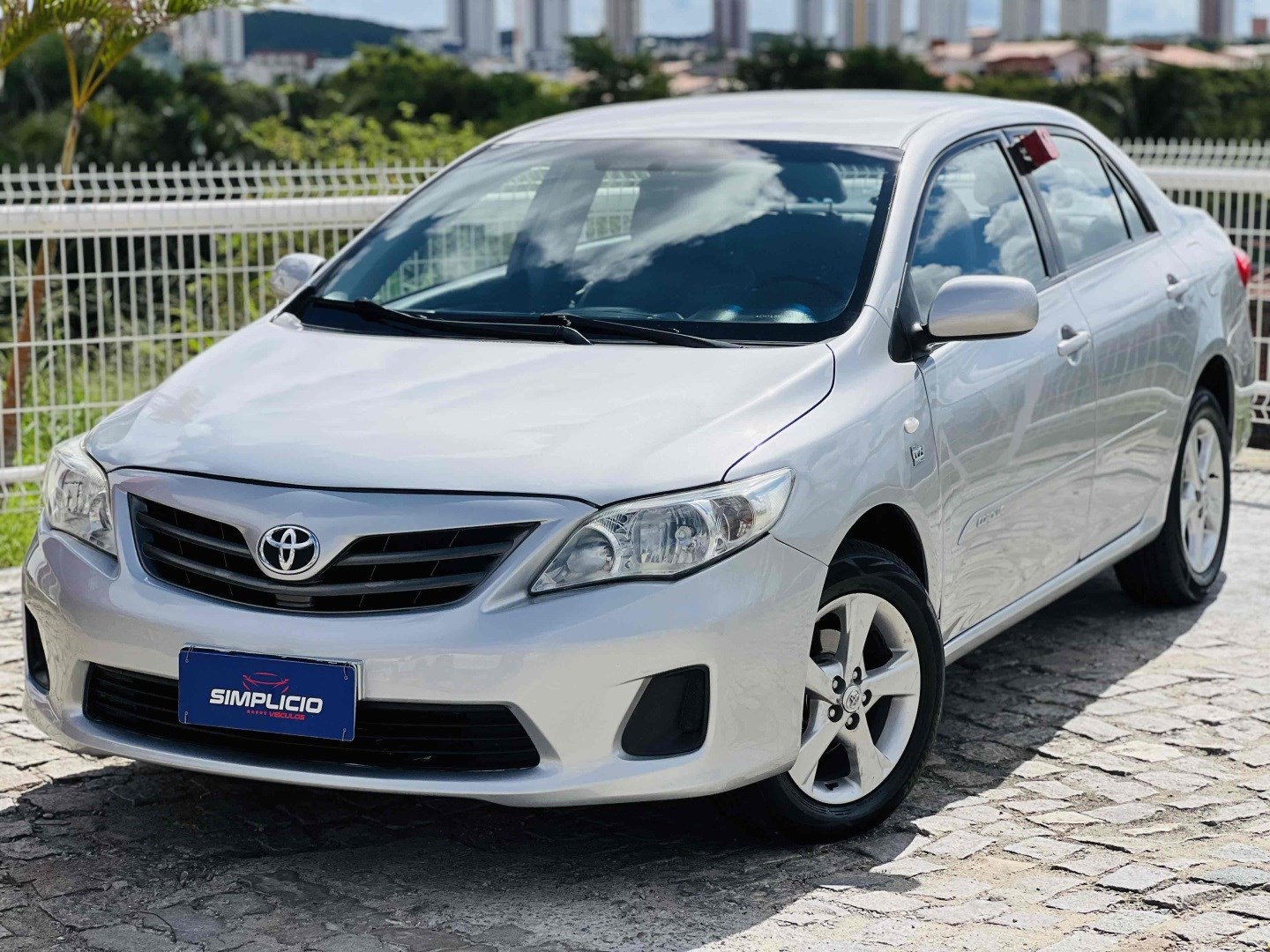 TOYOTA COROLLA 1.8 XLI 16V FLEX 4P AUTOMÁTICO