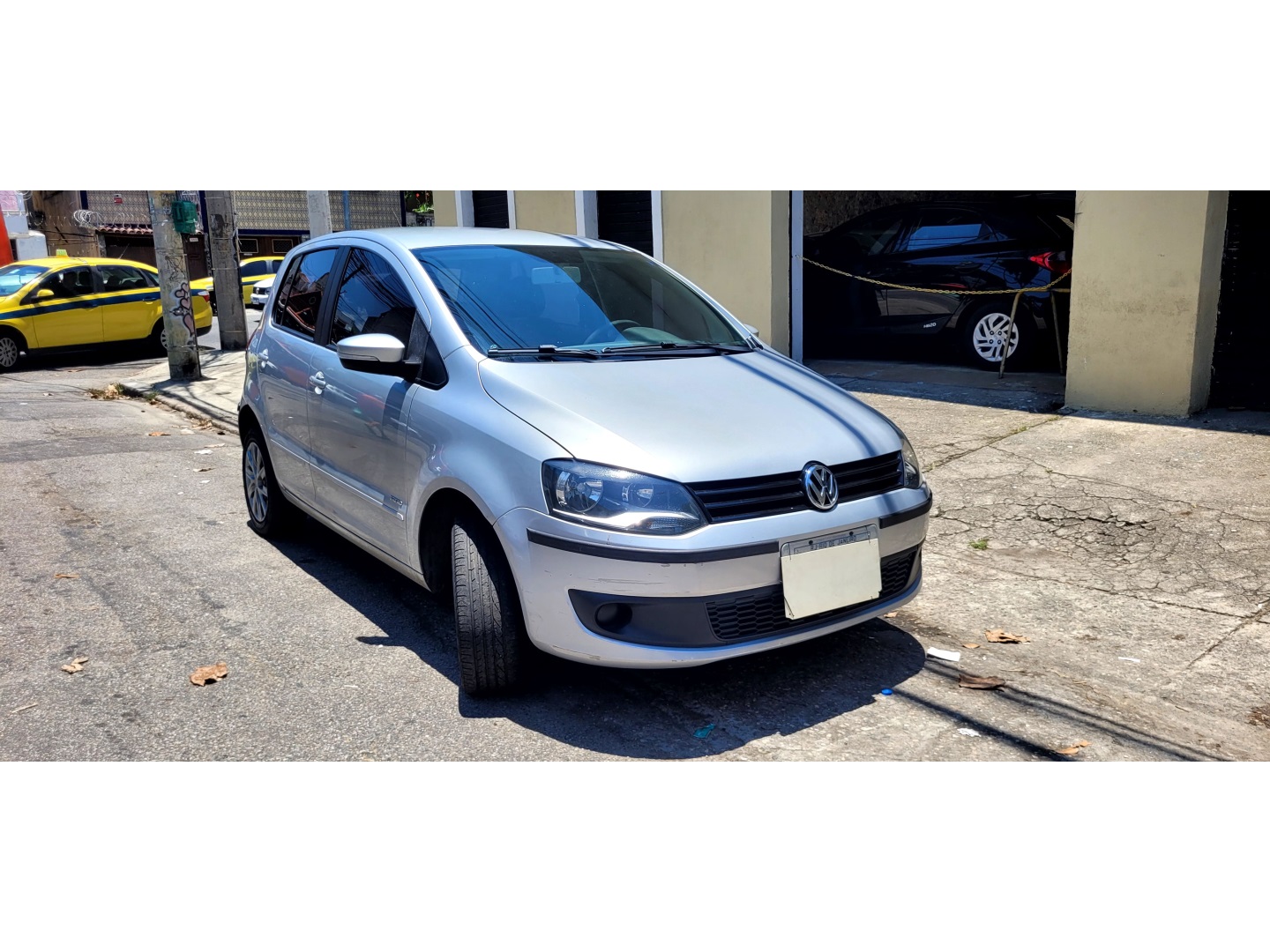 VOLKSWAGEN FOX
