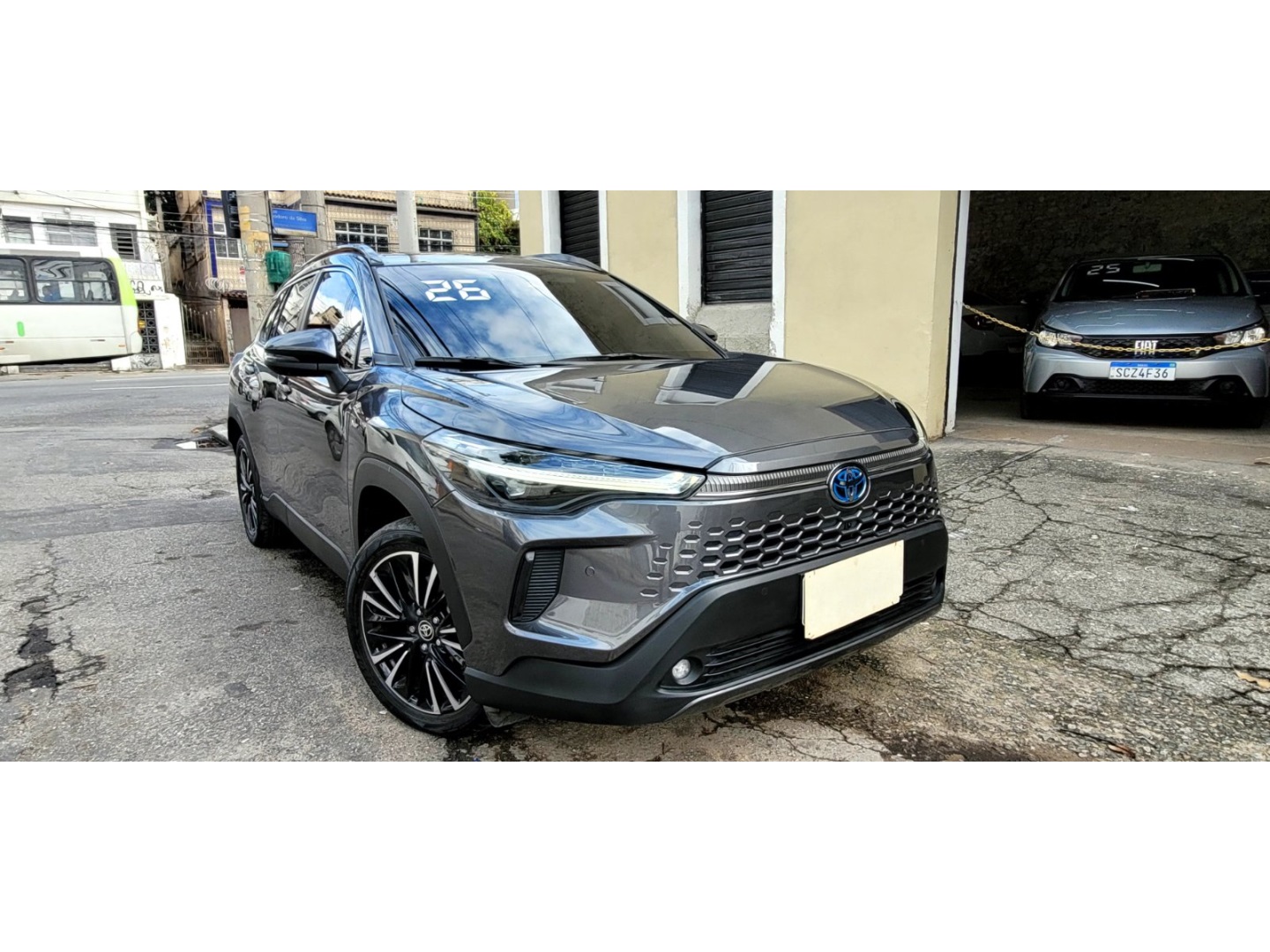 TOYOTA COROLLA CROSS