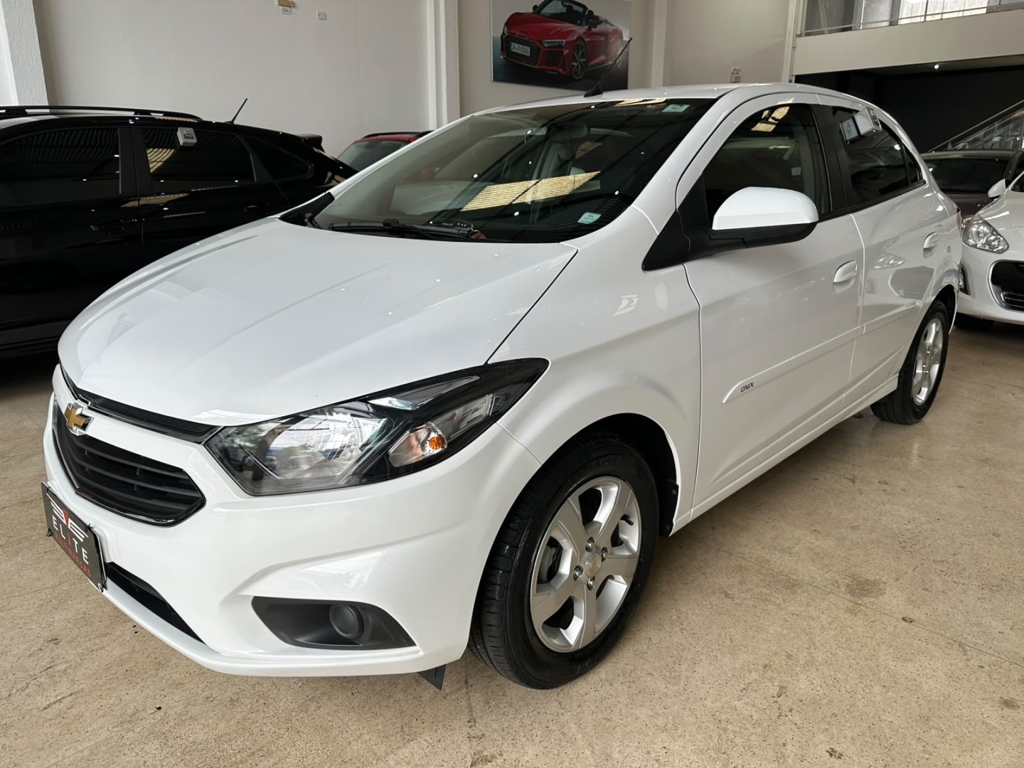 Chevrolet Onix 1.4 Mpfi LT 8V Flex 4P Manual - foto 2