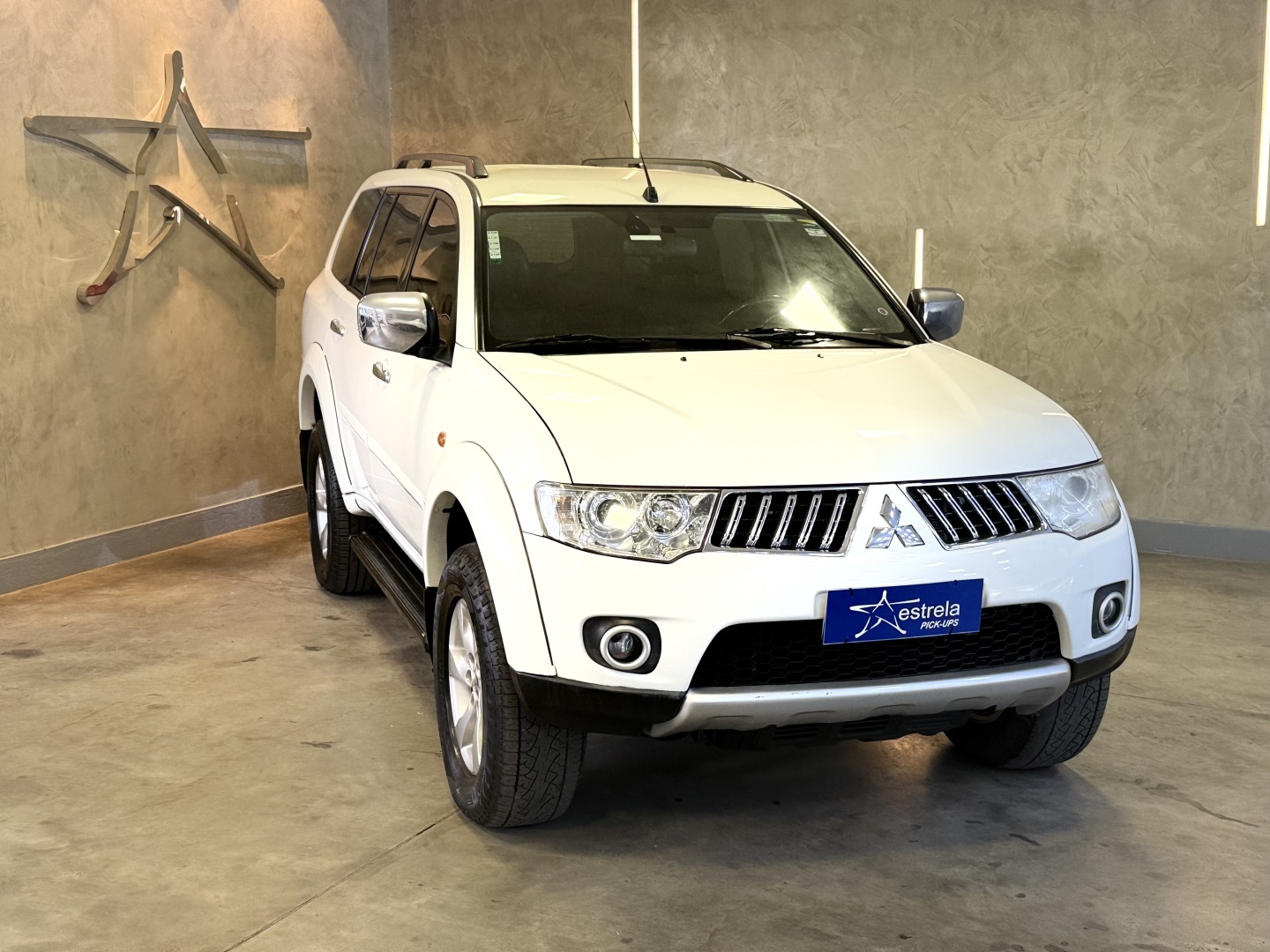 MITSUBISHI PAJERO DAKAR