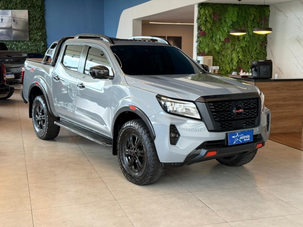 NISSAN FRONTIER