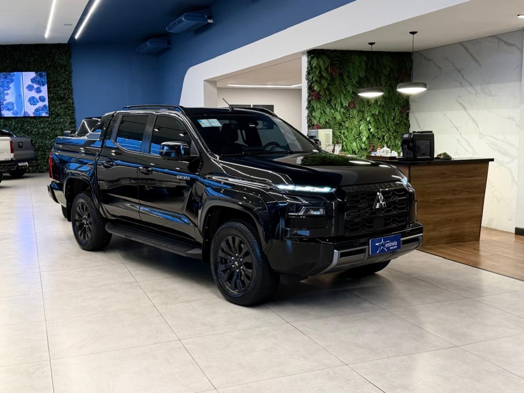 MITSUBISHI TRITON