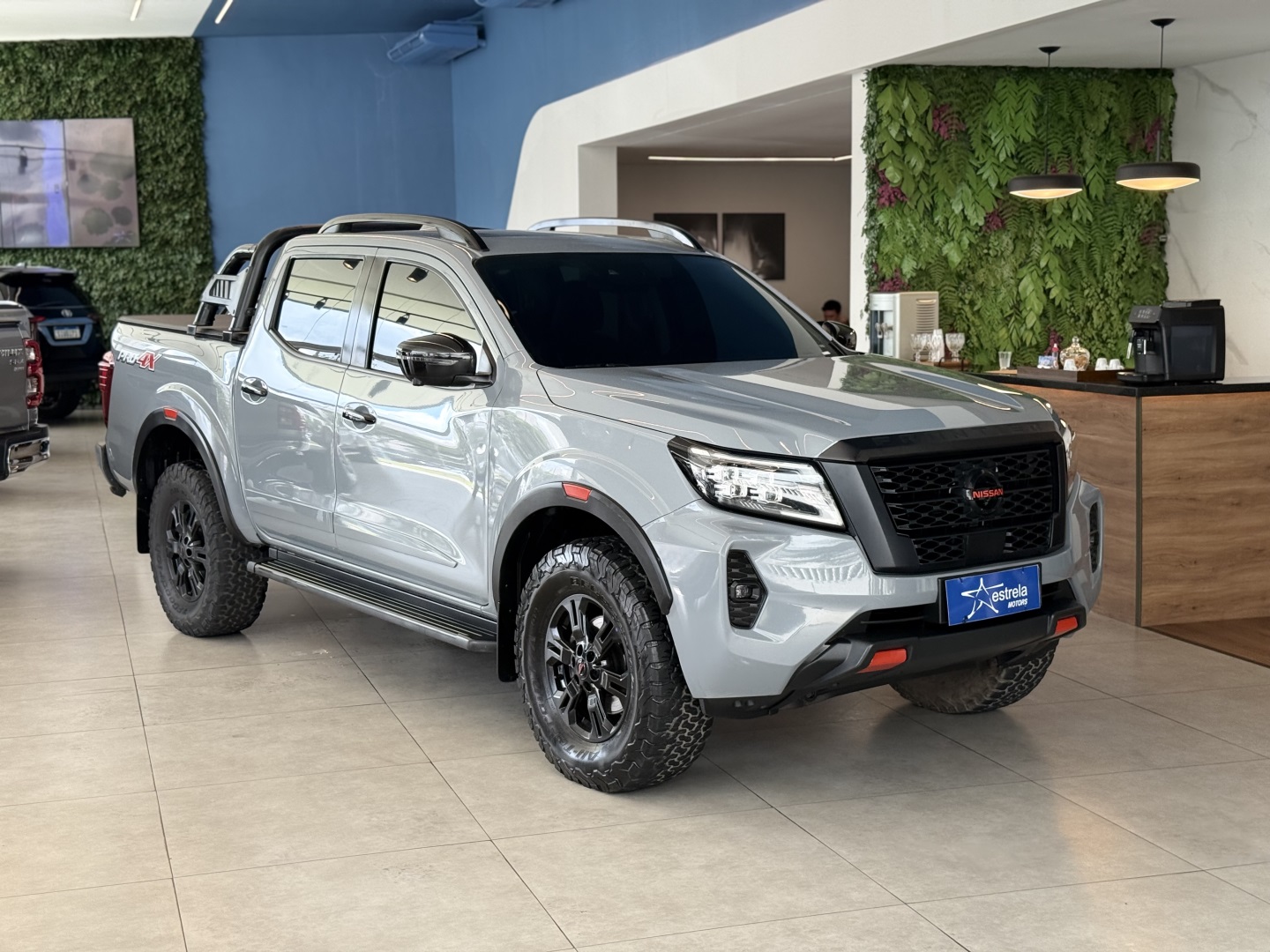 NISSAN FRONTIER
