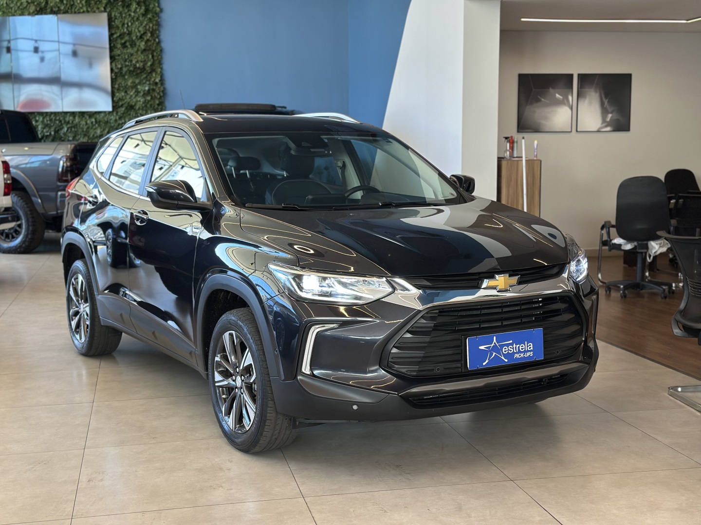 CHEVROLET TRACKER