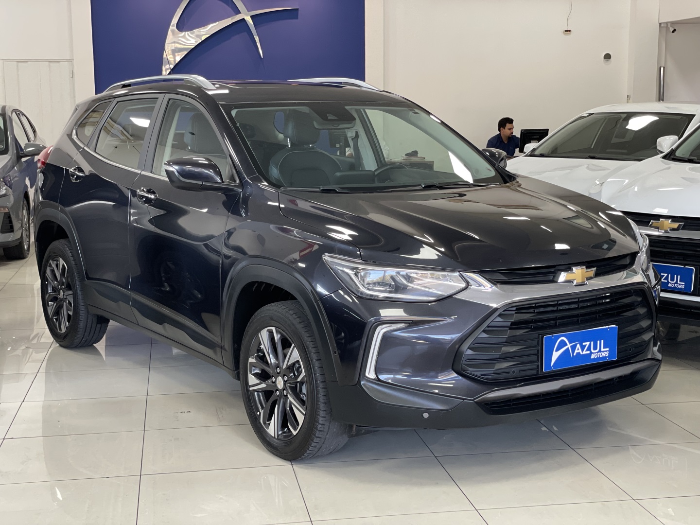 CHEVROLET TRACKER