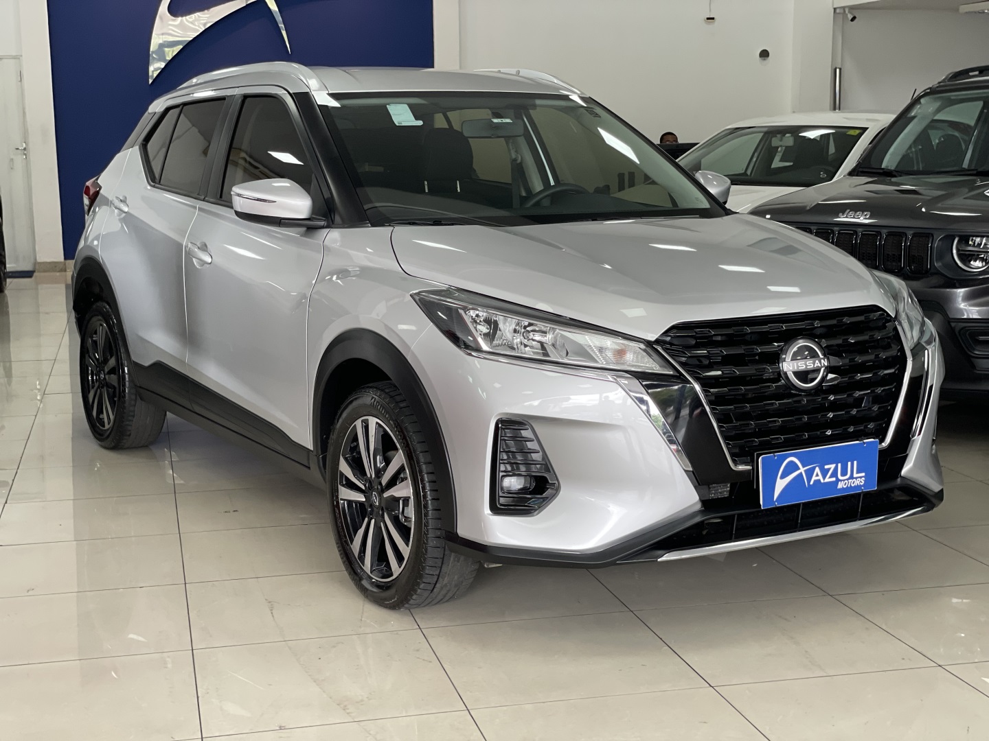 NISSAN KICKS PLAY