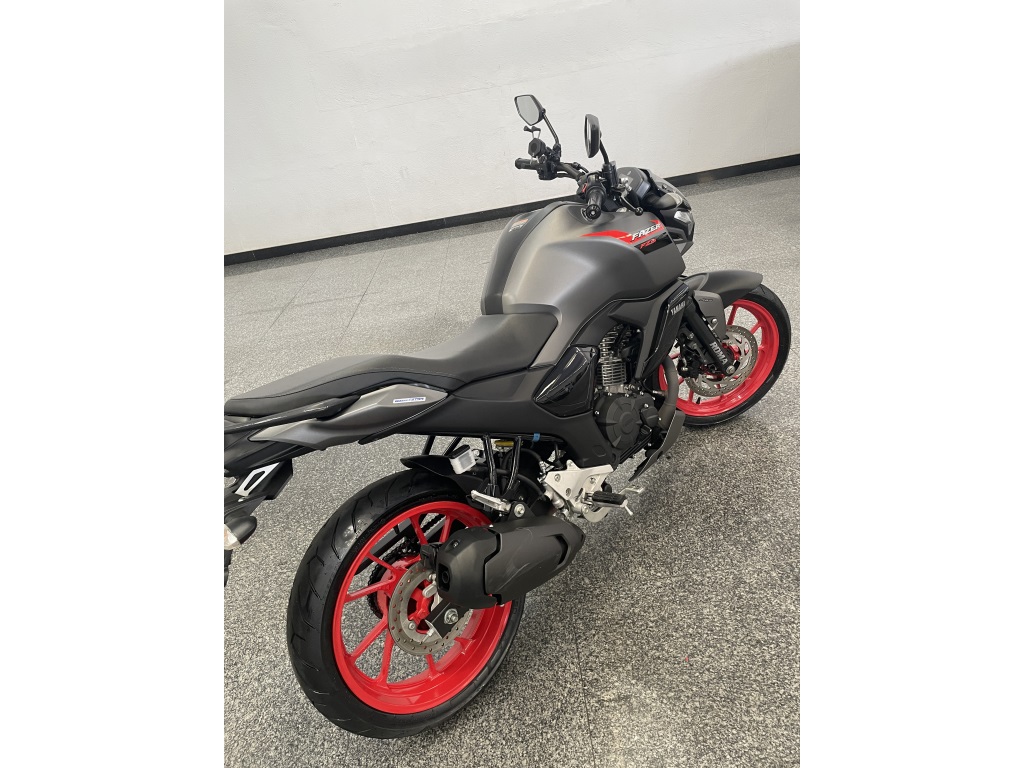 YAMAHA FZ15 FAZER ABS