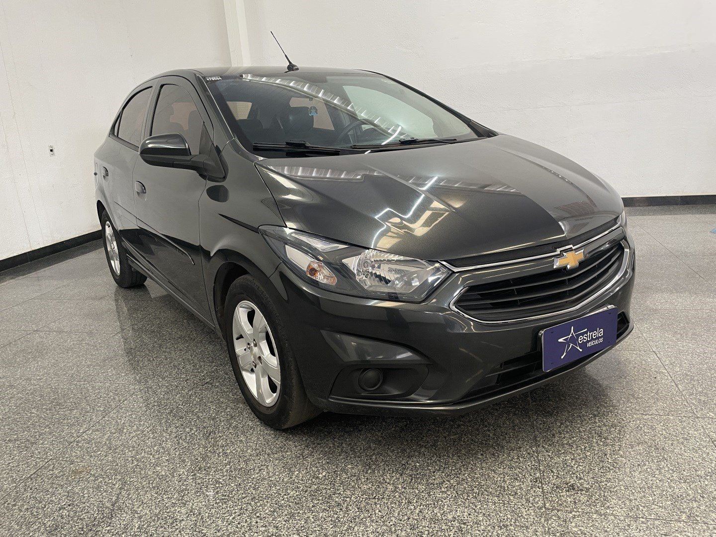 CHEVROLET ONIX 1.4 MPFI ACTIV 8V FLEX 4P MANUAL