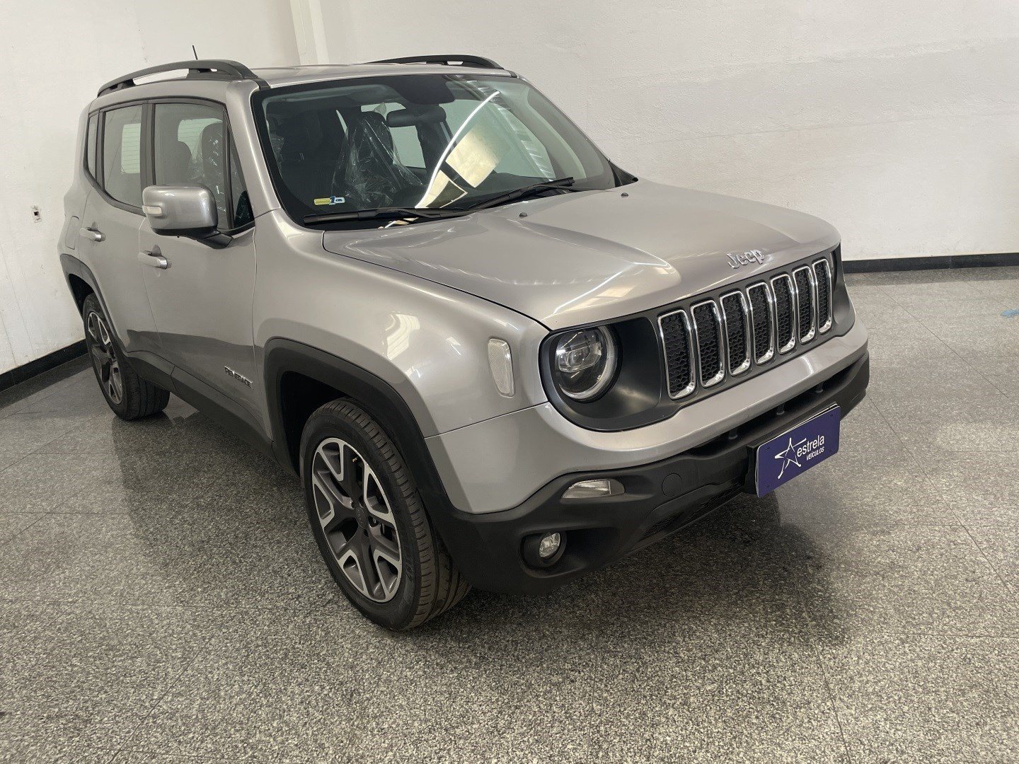 JEEP RENEGADE 1.8 16V FLEX LONGITUDE 4P AUTOMÁTICO