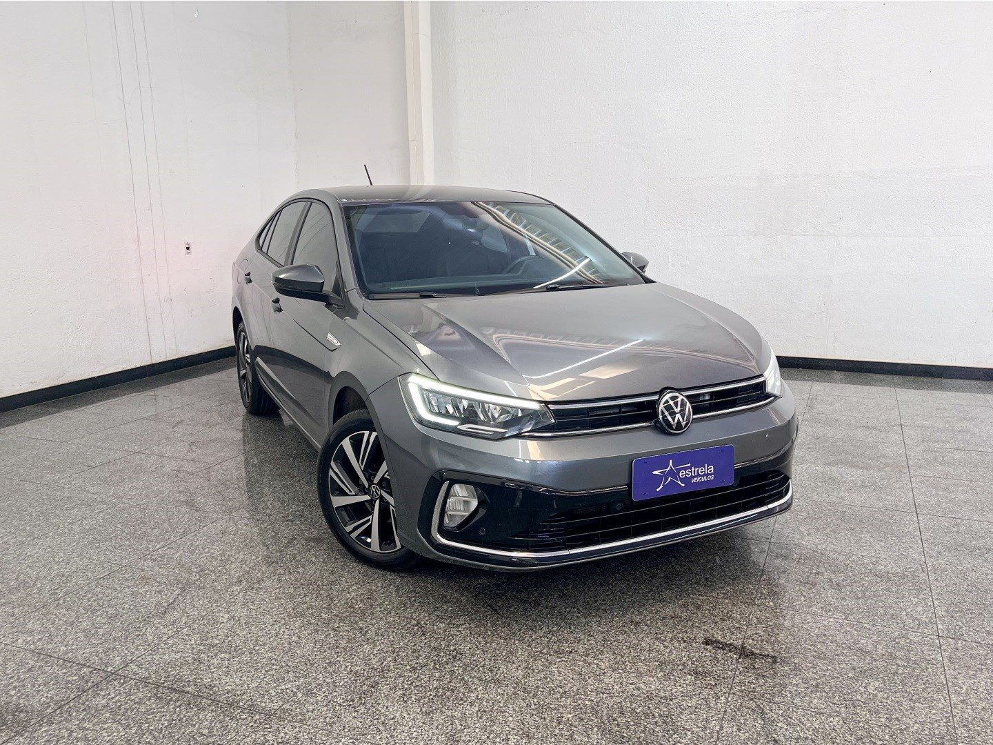 VOLKSWAGEN VIRTUS
