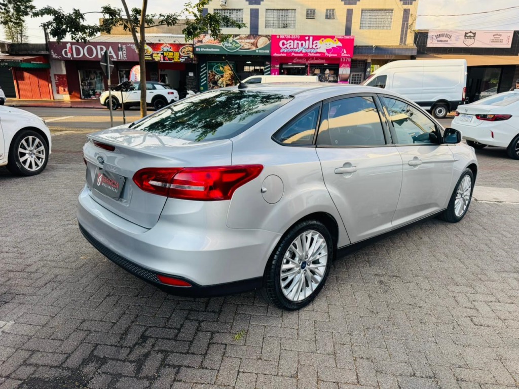 Ford Focus 2.0 Se Plus Fastback 16V Flex 4P Powershift - foto 5