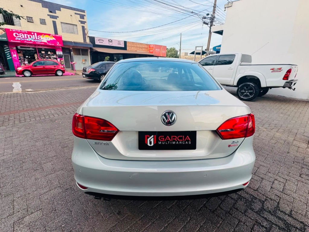 Volkswagen Jetta 2.0 Comfortline 120cv Flex 4P Tiptronic - foto 6