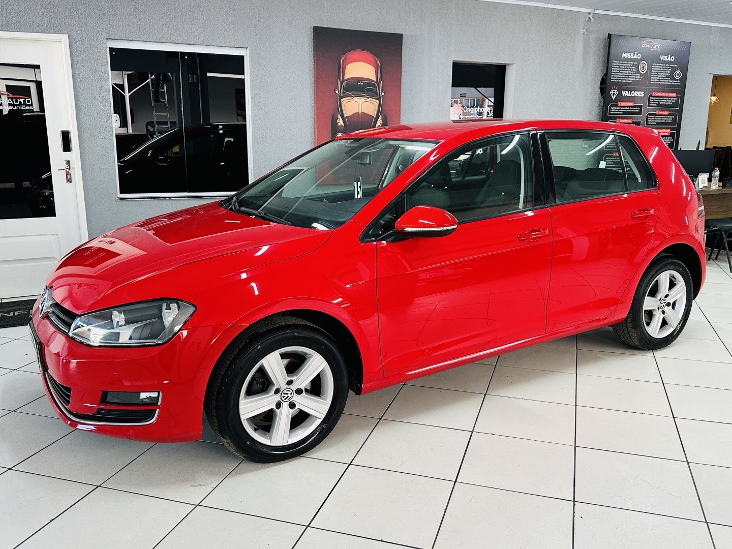 VOLKSWAGEN GOLF