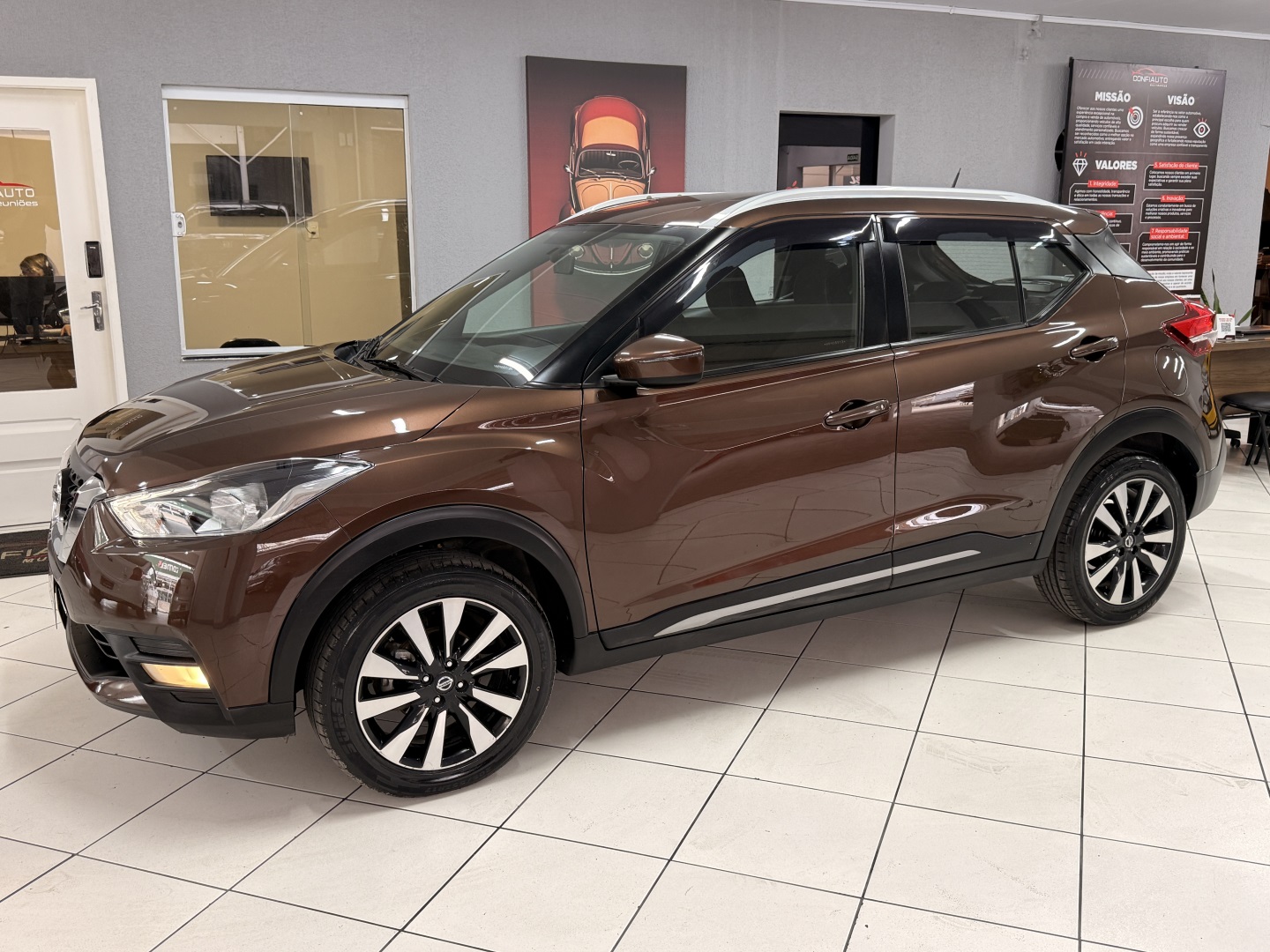 NISSAN KICKS