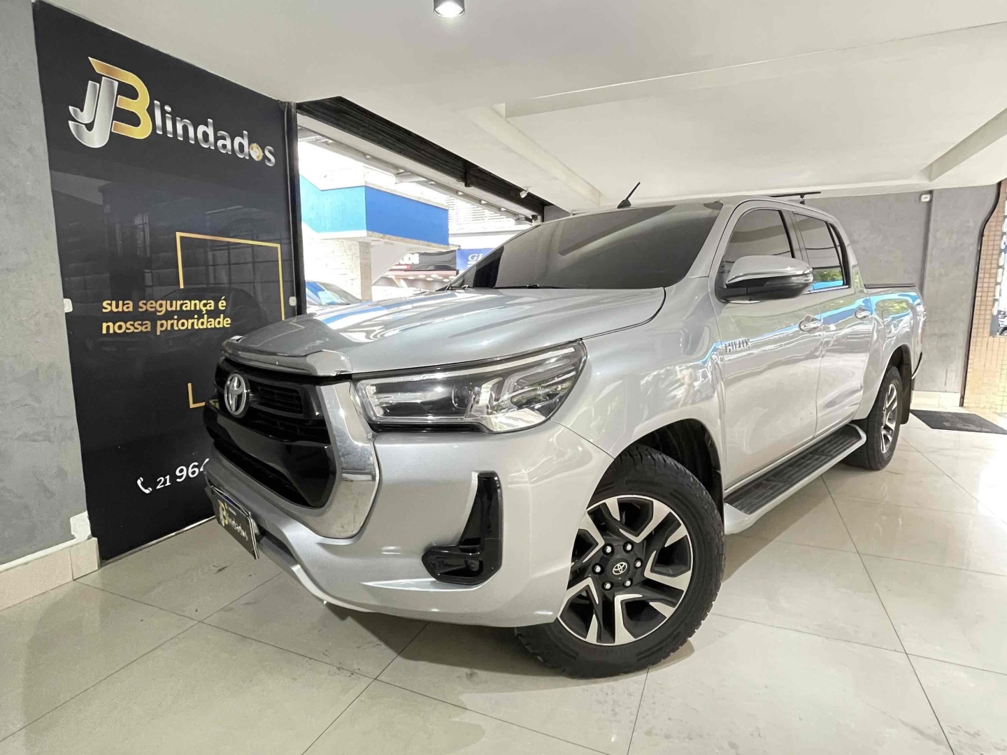 TOYOTA HILUX 2.8 SRX 4X4 CD 16V DIESEL 4P AUTOMÁTICO