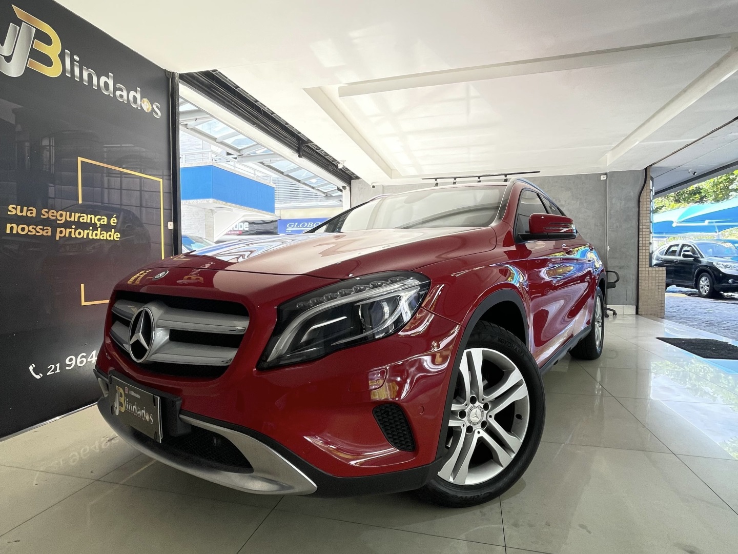 MERCEDES-BENZ GLA 200 1.6 CGI ADVANCE 16V TURBO FLEX 4P AUTOMÁTICO