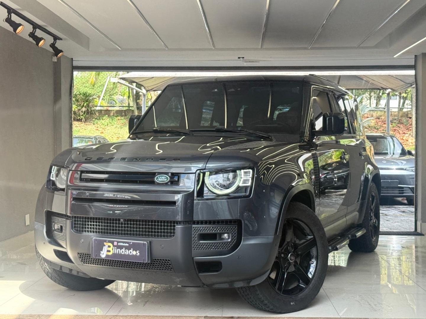 LAND ROVER DEFENDER 2.0 P300 GASOLINA 110 HSE AWD AUTOMÁTICO