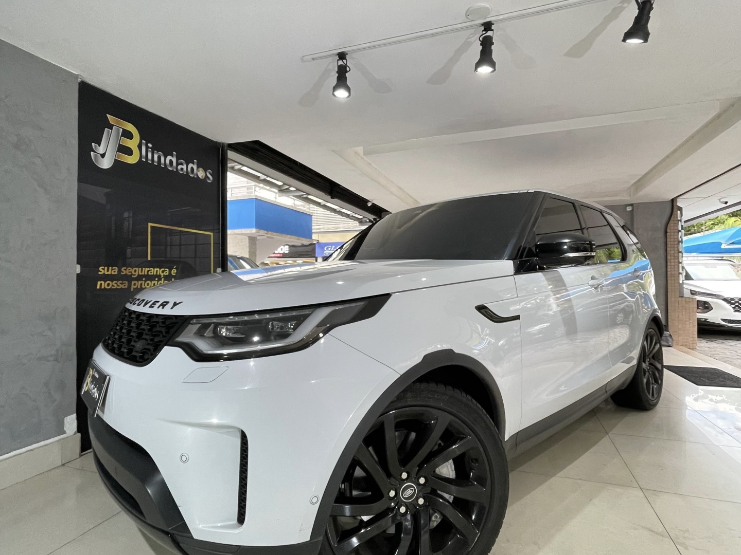 LAND ROVER DISCOVERY 3.0 D300 TURBO DIESEL HSE AUTOMÁTICO