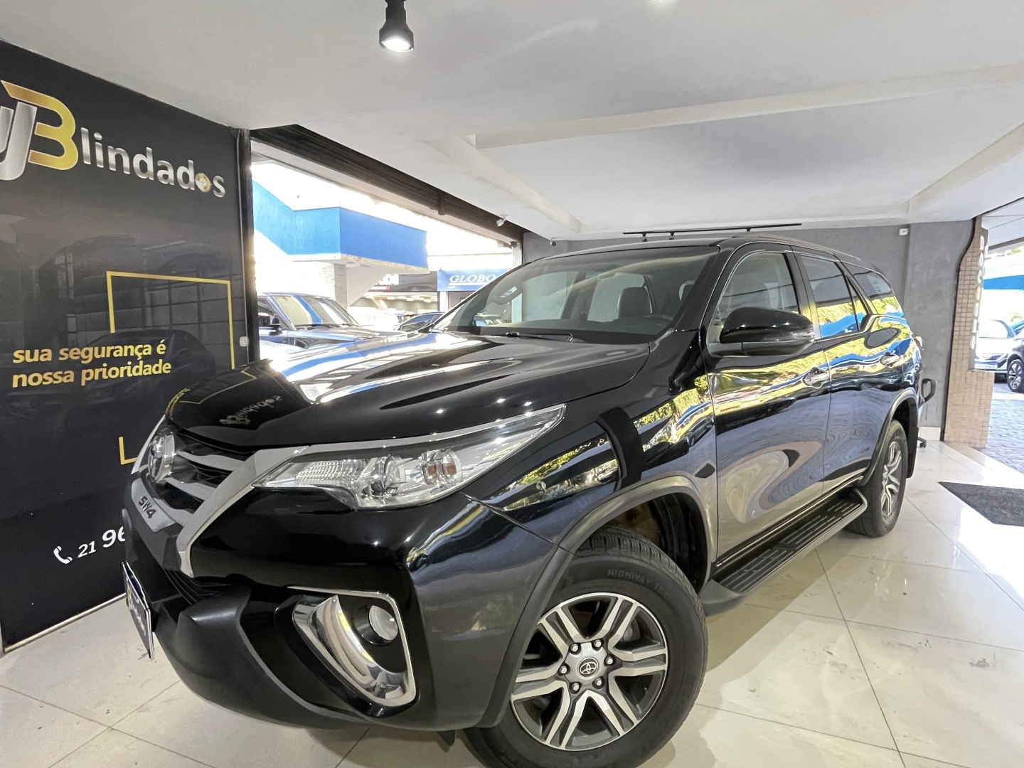 TOYOTA HILUX SW4 2.7 SRV 7 LUGARES 4X2 16V FLEX 4P AUTOMÁTICO