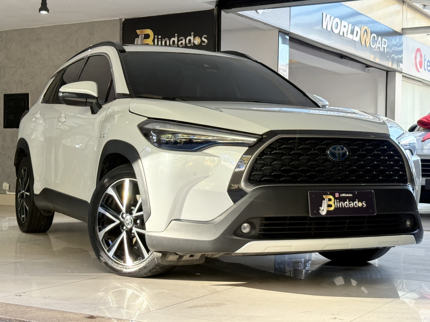 TOYOTA COROLLA CROSS 1.8 VVT-I HYBRID FLEX XRX CVT
