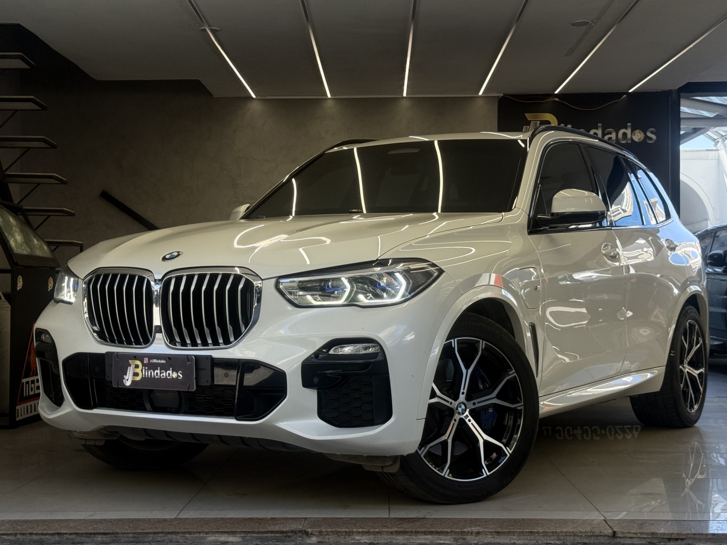 BMW X5 3.0 I6 TURBO HÍBRIDO XDRIVE45E M SPORT AUTOMÁTICO