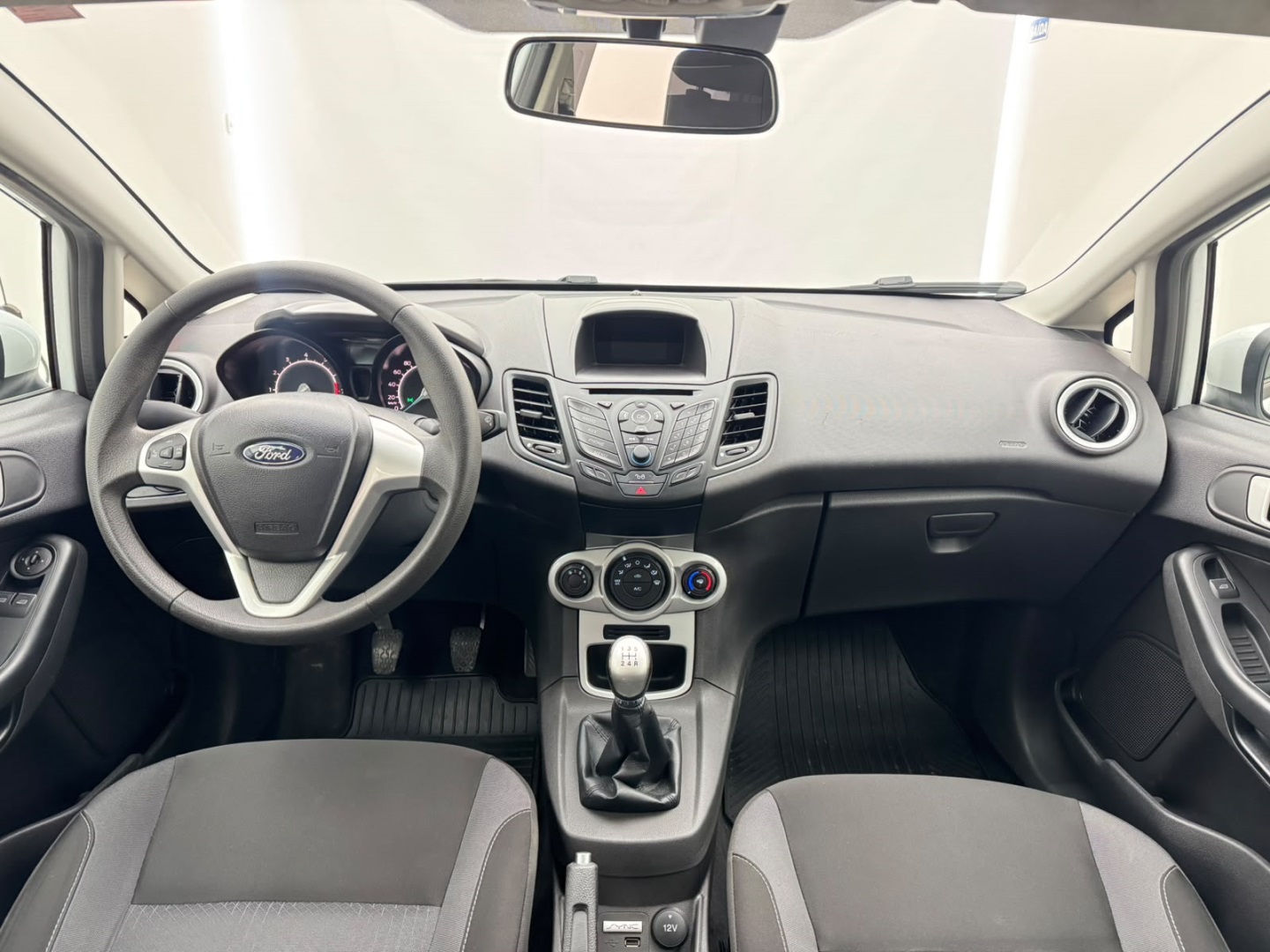 FIESTA 1.6 TIVCT FLEX SE MANUAL9