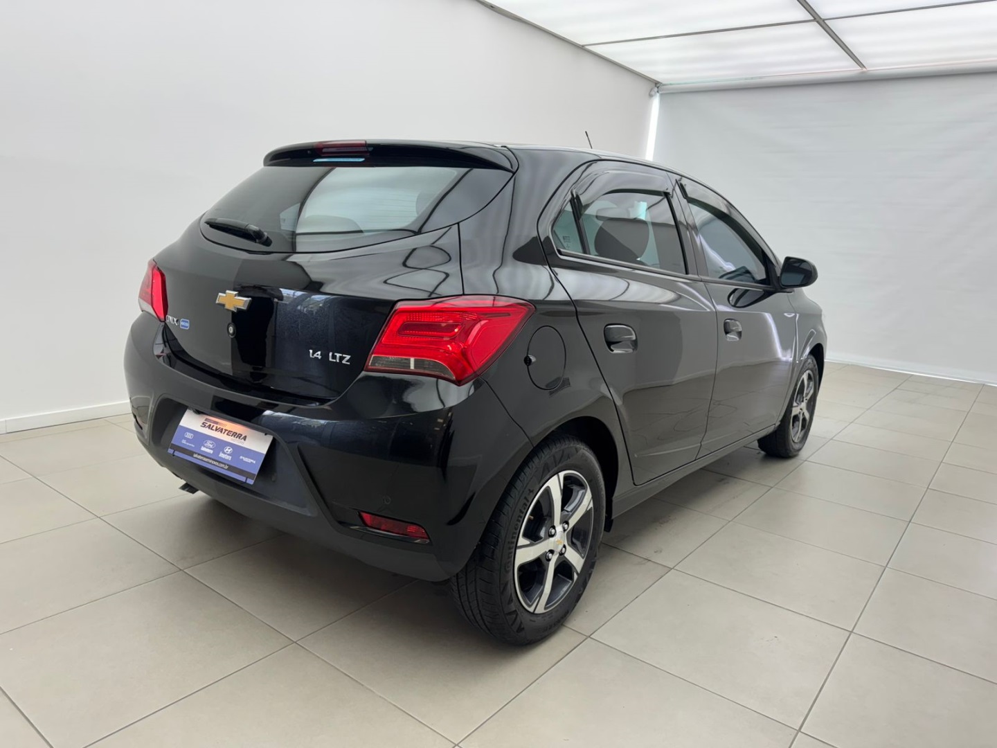 ONIX 1.4 MPFI LTZ 8V FLEX 4P MANUAL3