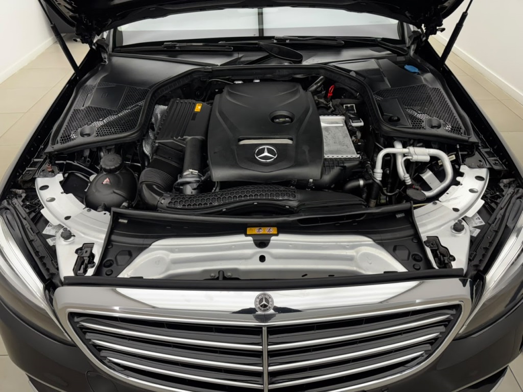 C 180 1.6 CGI GASOLINA EXCLUSIVE 9G-TRONIC11