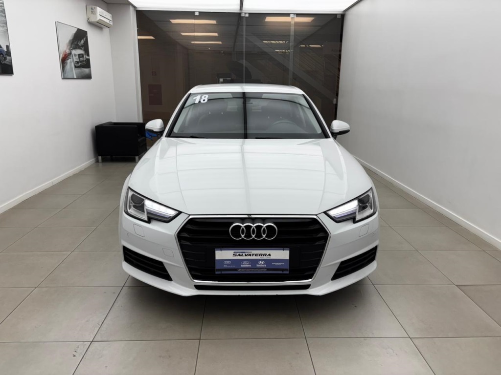 A4 2.0 TFSI ATTRACTION GASOLINA 4P S TRONIC2
