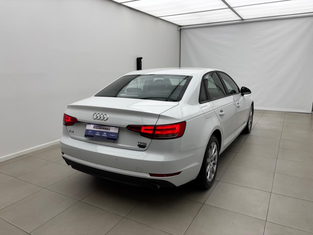 A4 2.0 TFSI ATTRACTION GASOLINA 4P S TRONIC5