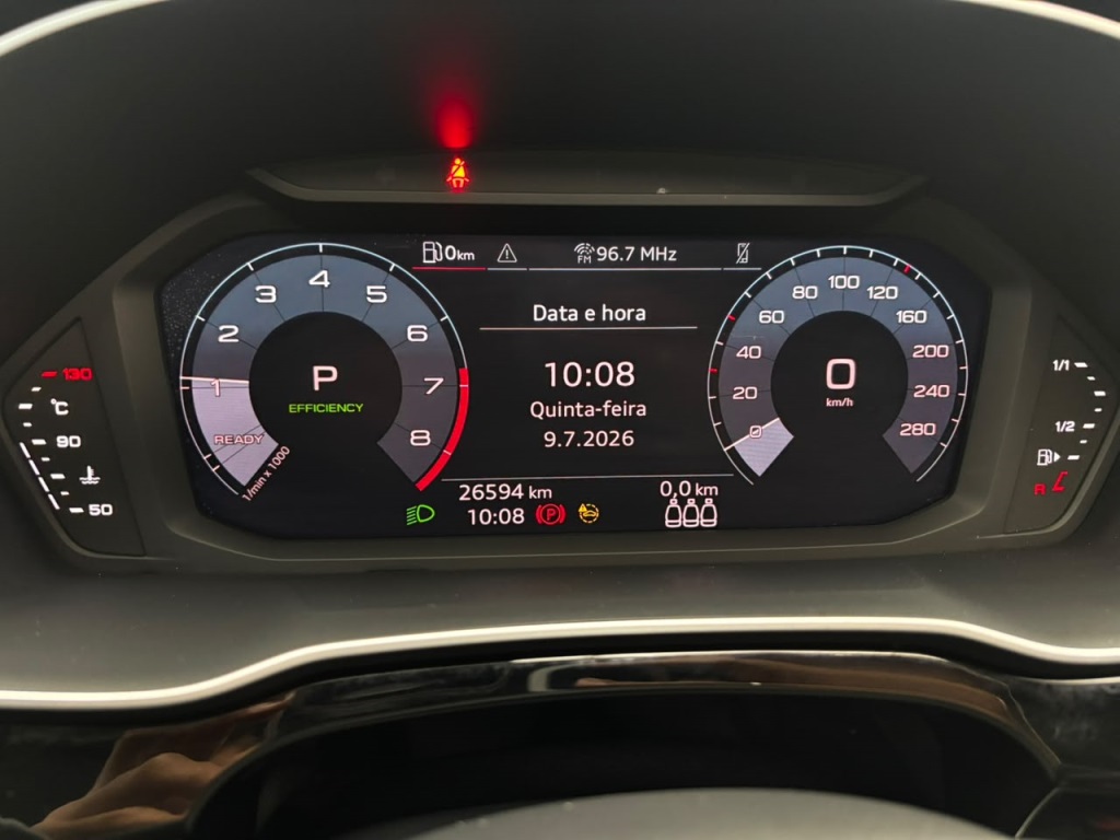 Q3 2.0 40 TFSI GASOLINA PERFORMANCE BLACK QUATTRO TIPTRONIC10
