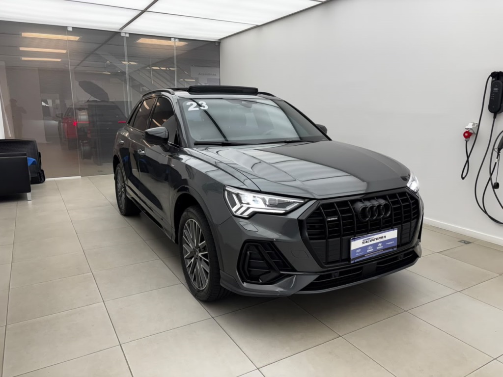 Q3 2.0 40 TFSI GASOLINA PERFORMANCE BLACK QUATTRO TIPTRONIC2