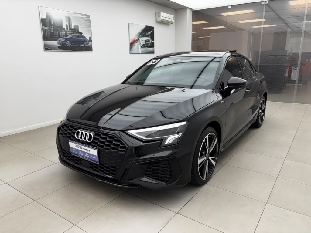 A3 2.0 40 TFSI MHEV SEDAN PERFORMANCE BLACK S-TRONIC0