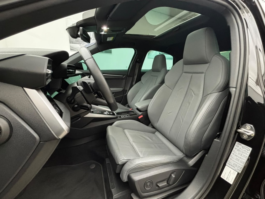 A3 2.0 40 TFSI MHEV SEDAN PERFORMANCE BLACK S-TRONIC7