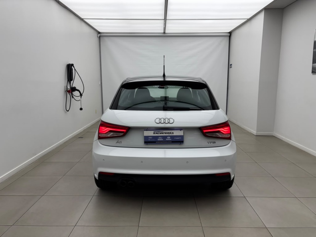 A1 1.4 TFSI SPORTBACK ATTRACTION 16V 122CV GASOLINA 4P S-TRONIC4