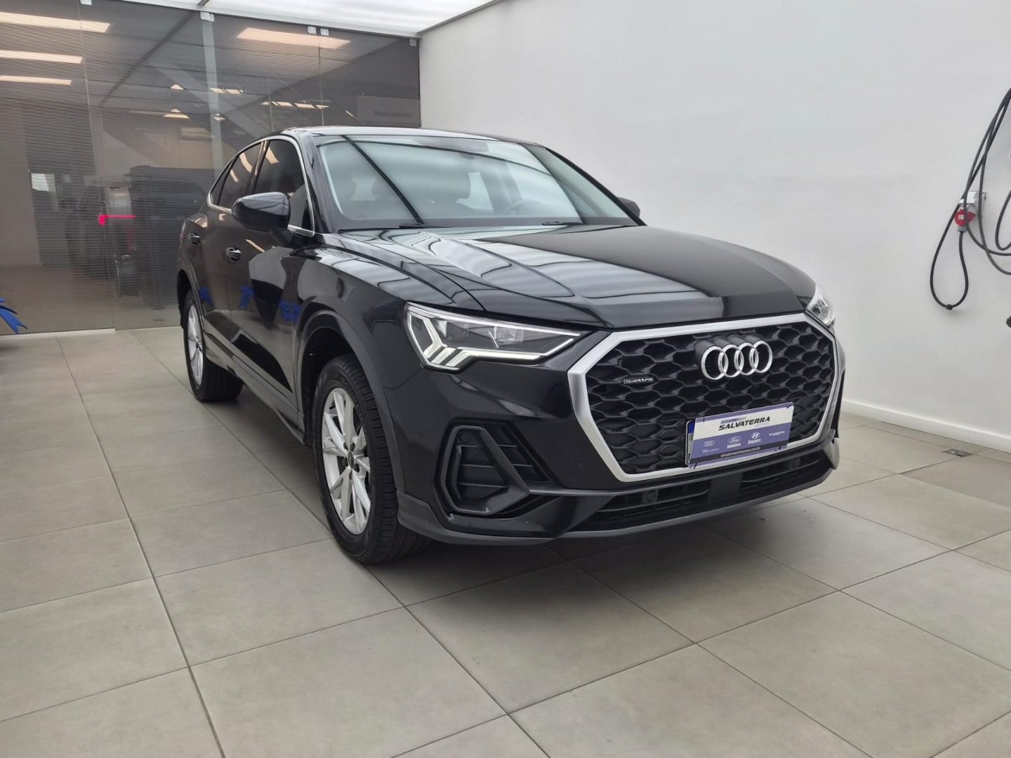 Q3 2.0 40 TFSI GASOLINA SPORTBACK PERFORMANCE QUATTRO TIPTRONIC1