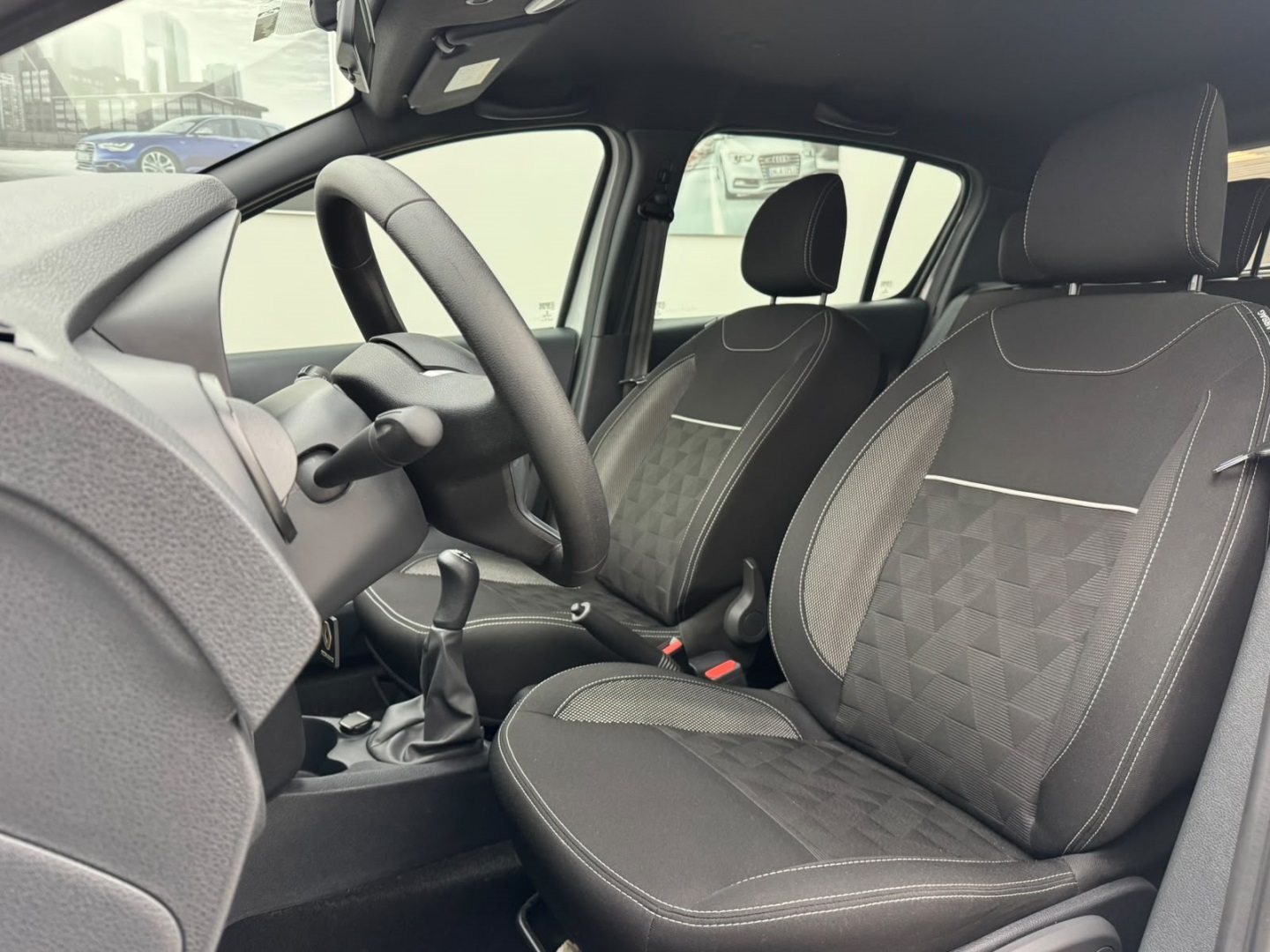 SANDERO 1.0 12V SCE FLEX S EDITION MANUAL6