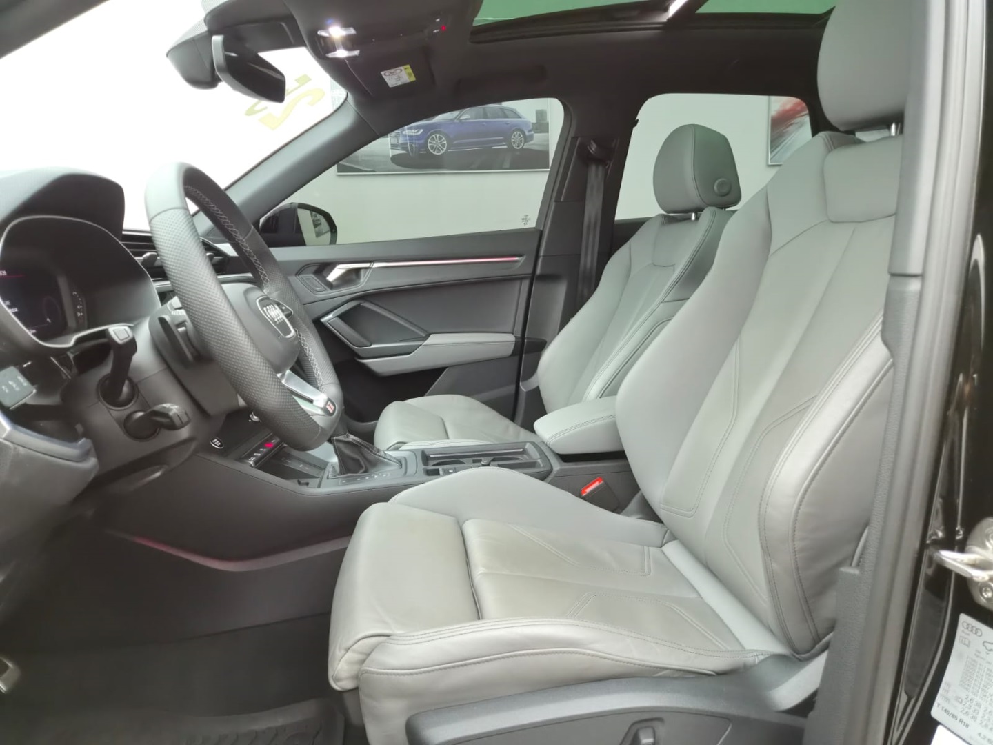 Q3 2.0 40 TFSI GASOLINA PERFORMANCE BLACK PLUS QUATTRO TIPTRONIC4