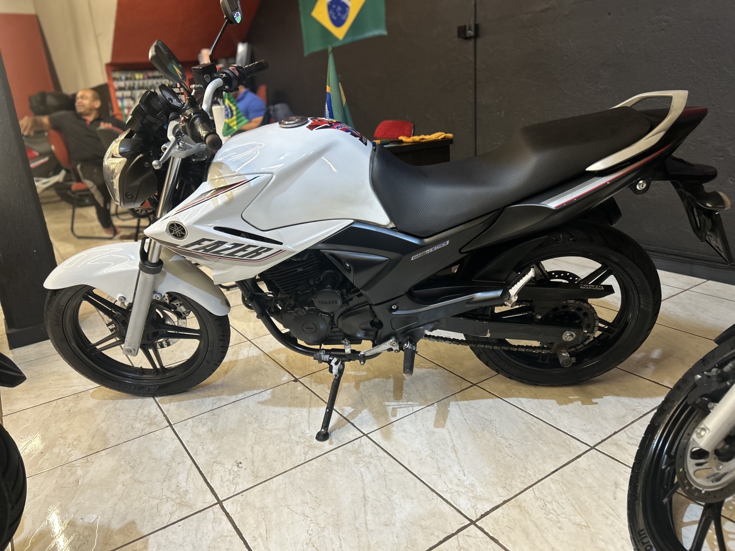 YAMAHA YS 250 FAZER