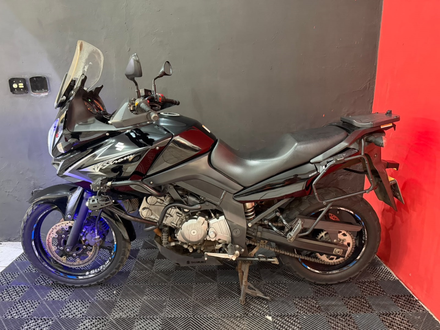 SUZUKI DL 650 V STROM