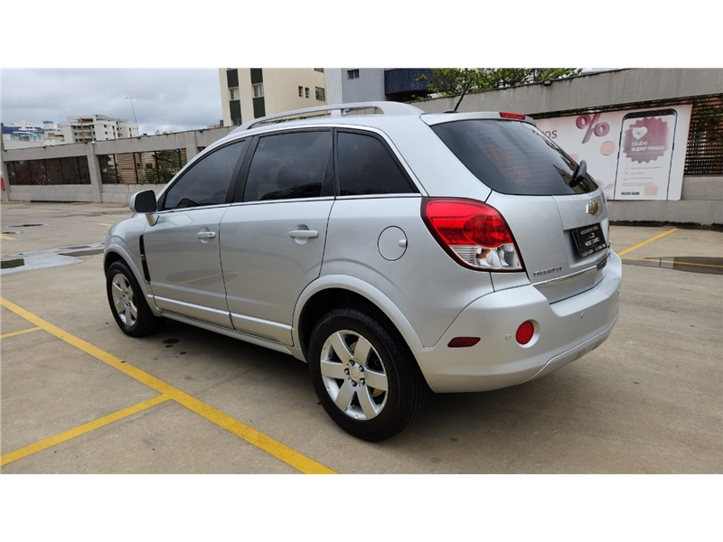 Novo Carro Automoveis: CHEVROLET CAPTIVA 2011 - 2.4 SFI ECOTEC FWD 16V GASOLINA 4P AUTOMÁTICO - R$ 42.900,00