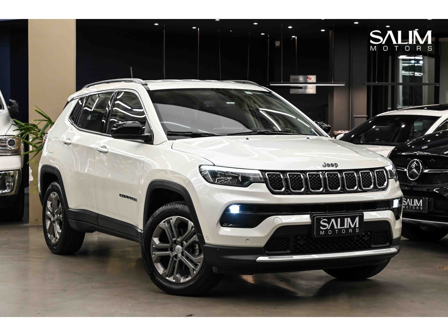 JEEP COMPASS 1.3 T270 TURBO FLEX LONGITUDE AT6