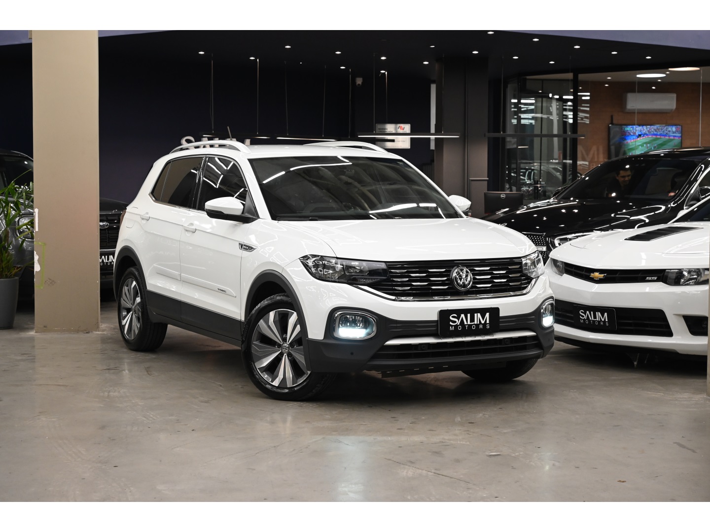 VOLKSWAGEN T-CROSS 1.4 250 TSI TOTAL FLEX HIGHLINE AUTOMÁTICO