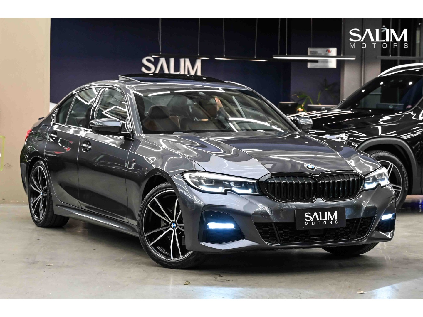 BMW 320i