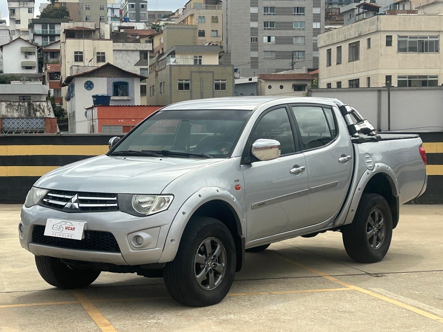 MITSUBISHI L200 TRITON 3.2 GL 4X4 CD 16V TURBO INTERCOLER DIESEL 4P MANUAL