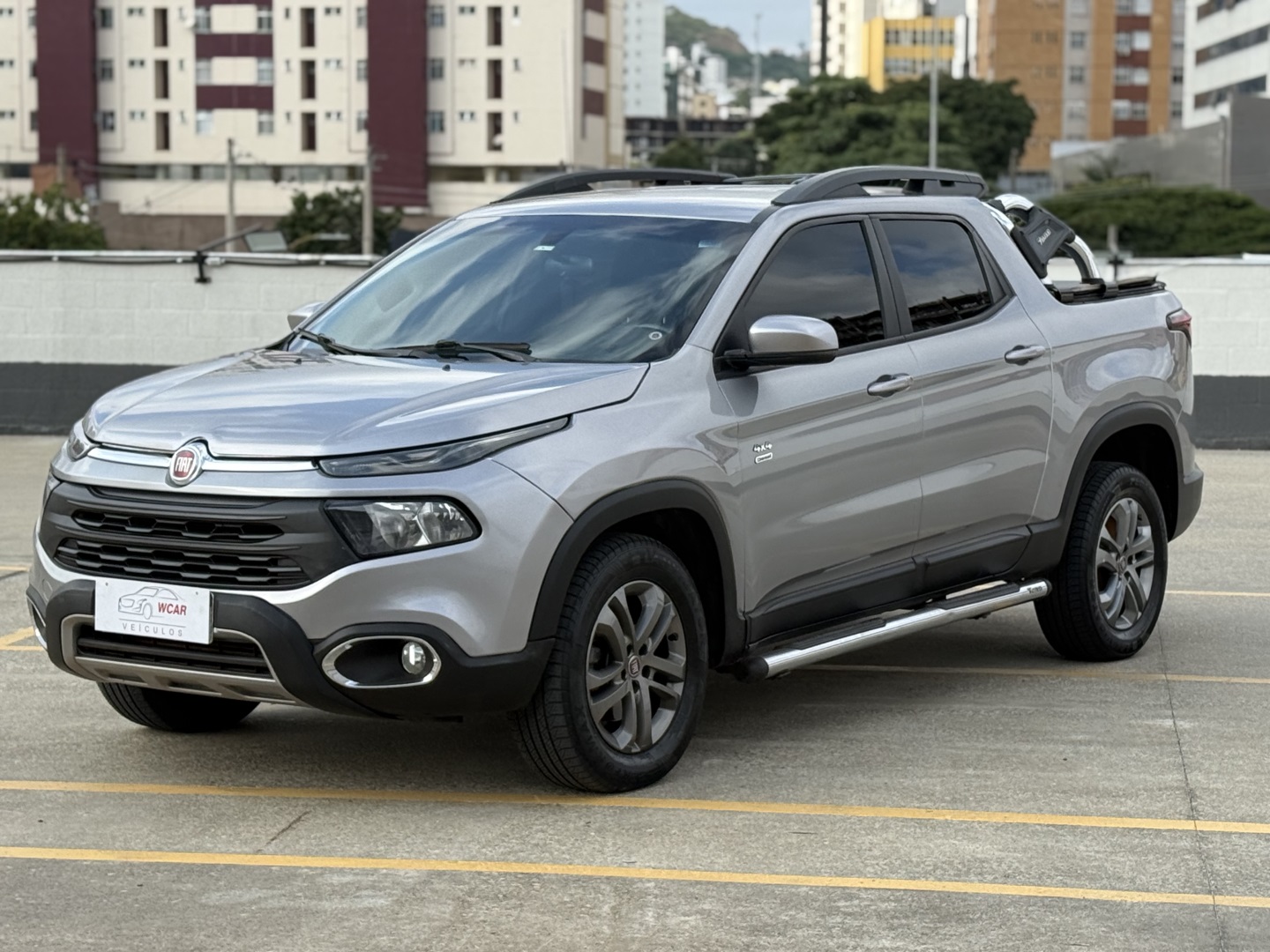 FIAT TORO 2.0 16V TURBO DIESEL FREEDOM 4WD AT9